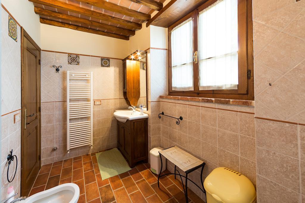 Casale Vacanze Il Granaio كورتونا الغرفة الصورة