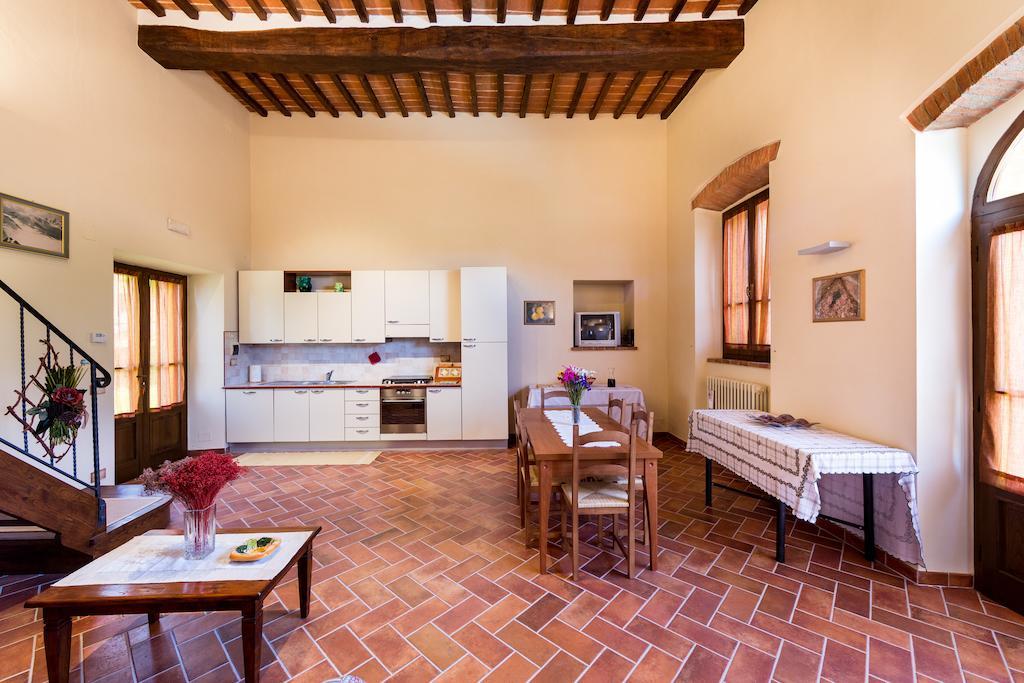 Casale Vacanze Il Granaio كورتونا الغرفة الصورة